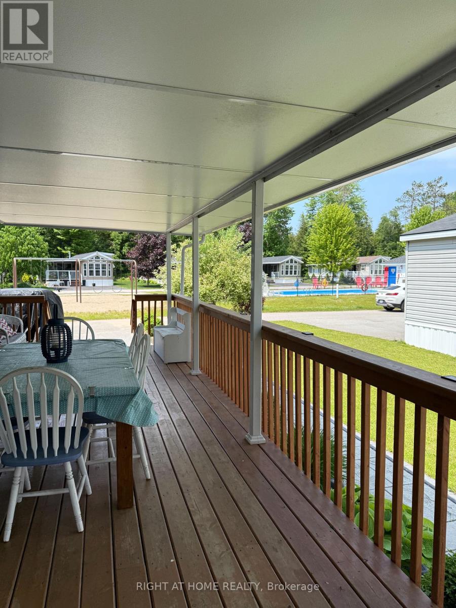 7 Nipagon Circle, Wasaga Beach, Ontario  L9Z 2M2 - Photo 9 - S12062740
