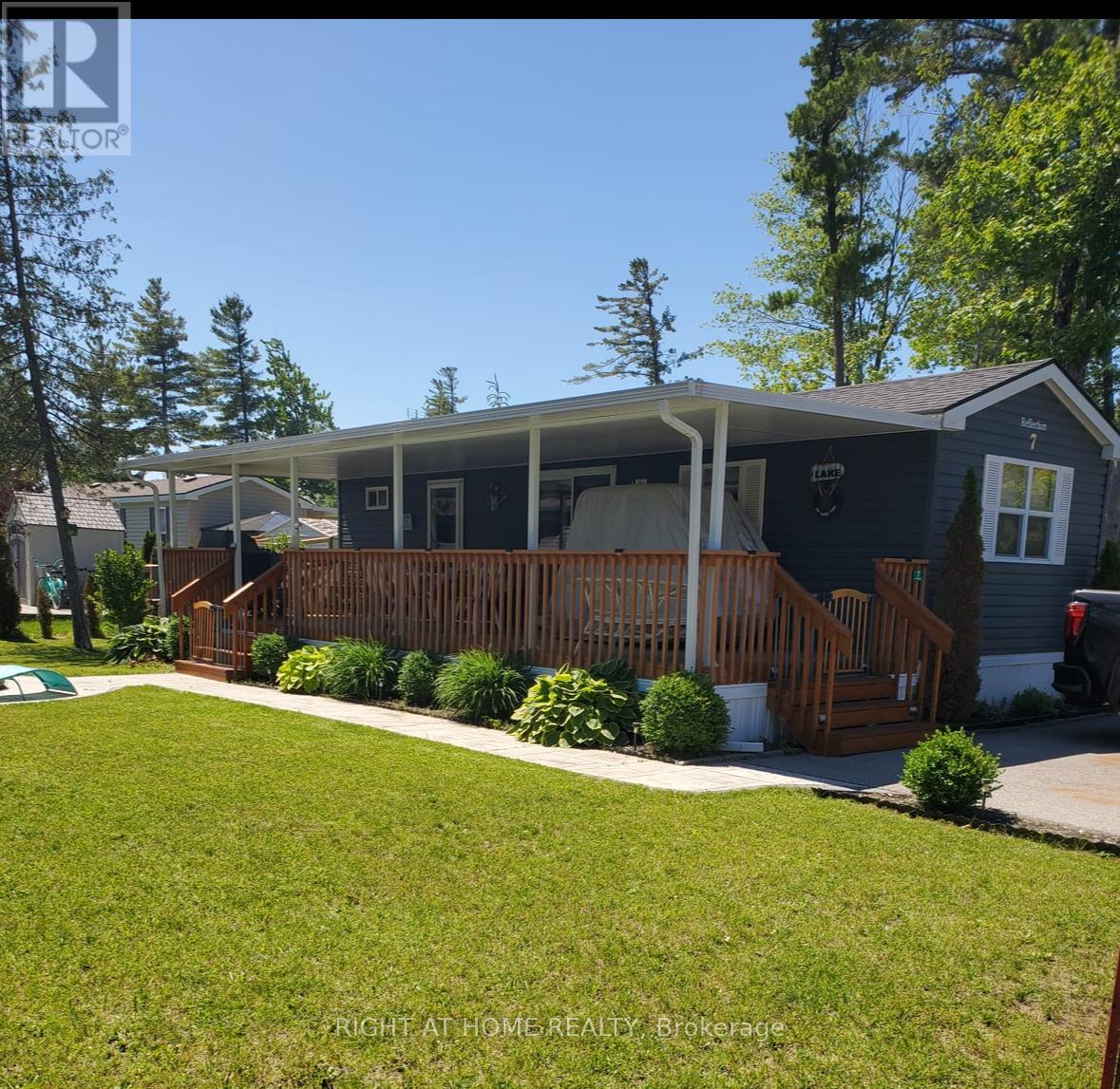 7 Nipagon Circle, Wasaga Beach, Ontario  L9Z 2M2 - Photo 37 - S12062740