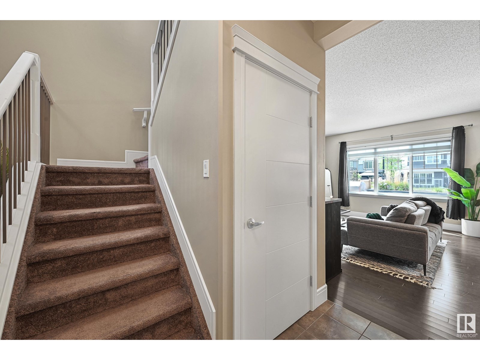 4731 Crabapple Run Ru Sw Sw, Edmonton, Alberta  T6X 0Y7 - Photo 5 - E4441699