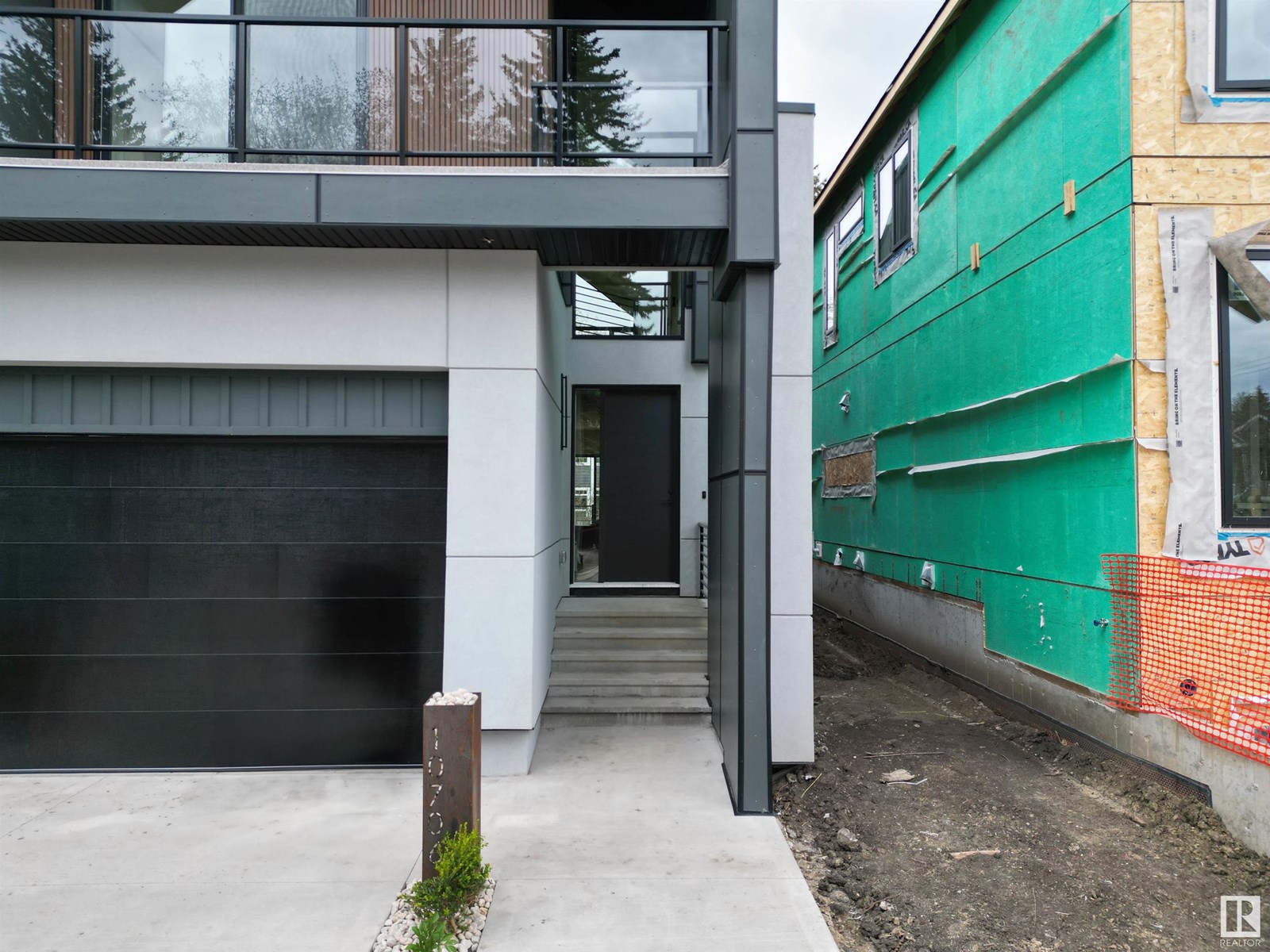 10706 59ave Nw Nw, Edmonton, Alberta  T6H 4S7 - Photo 4 - E4441704