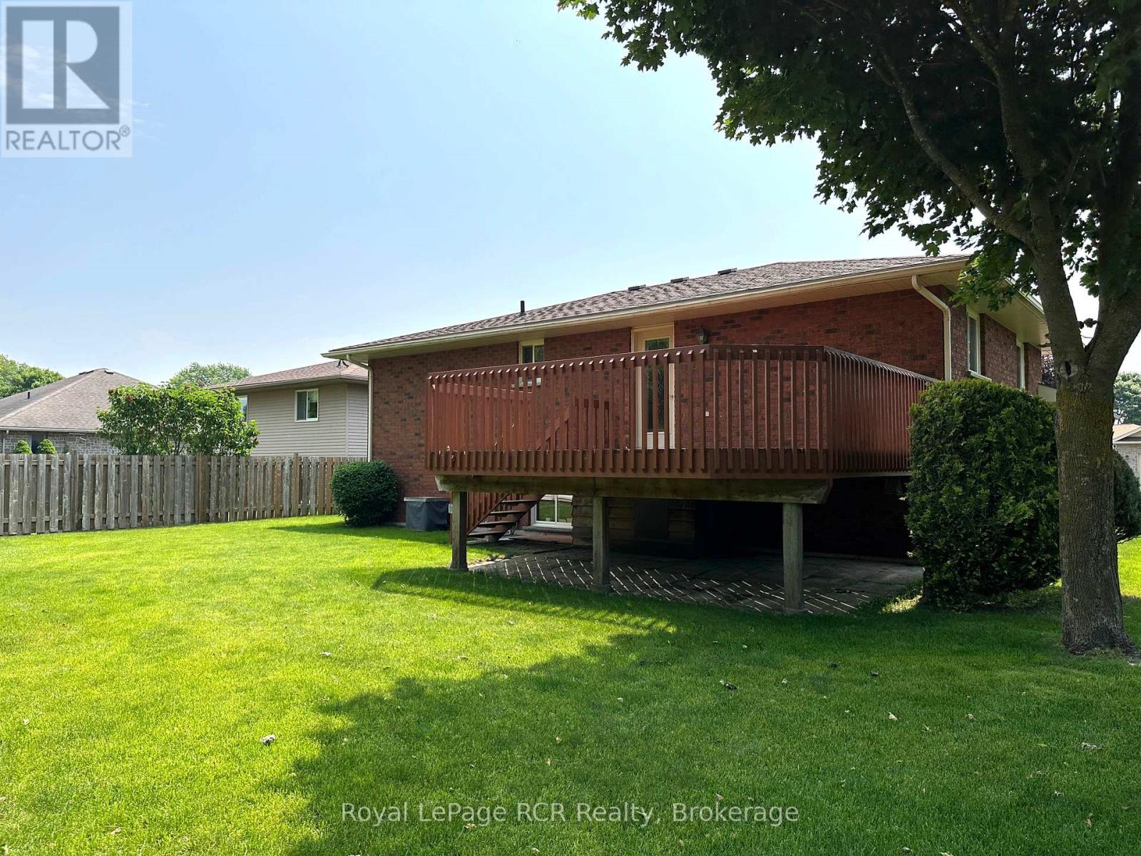 218 4th Street Crescent, Hanover, Ontario  N4N 3S2 - Photo 6 - X12085716