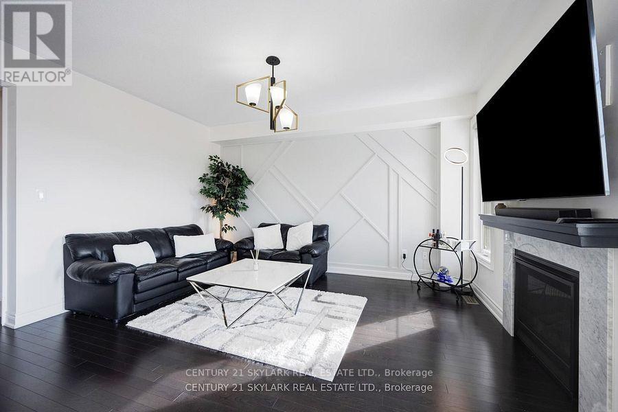 1326 Raspberry Terrace, Milton, Ontario  L9E 1N3 - Photo 11 - W12096536