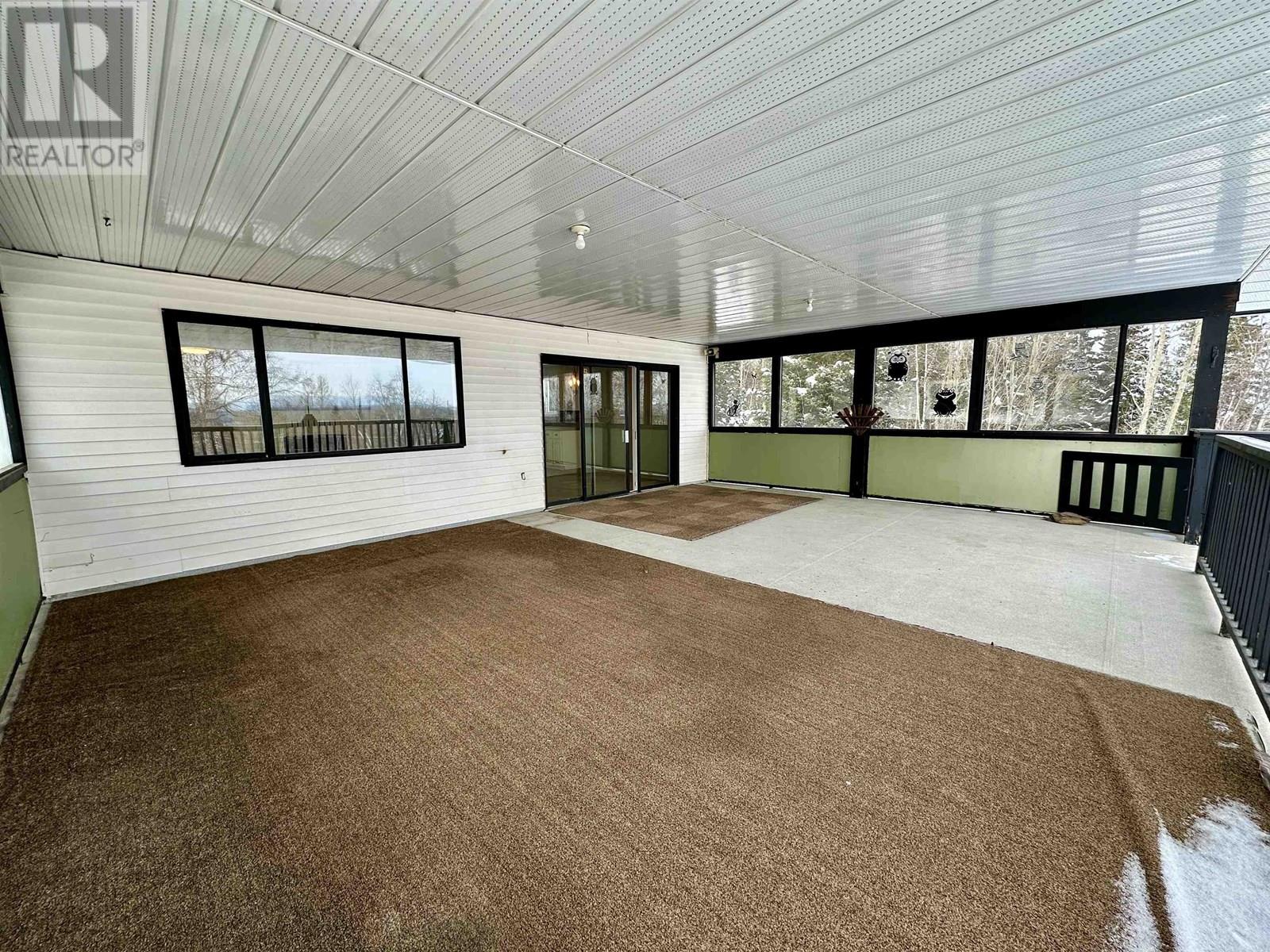 3777 Hillcrest Road, Prince George, British Columbia  V2N 5R1 - Photo 11 - R3014265