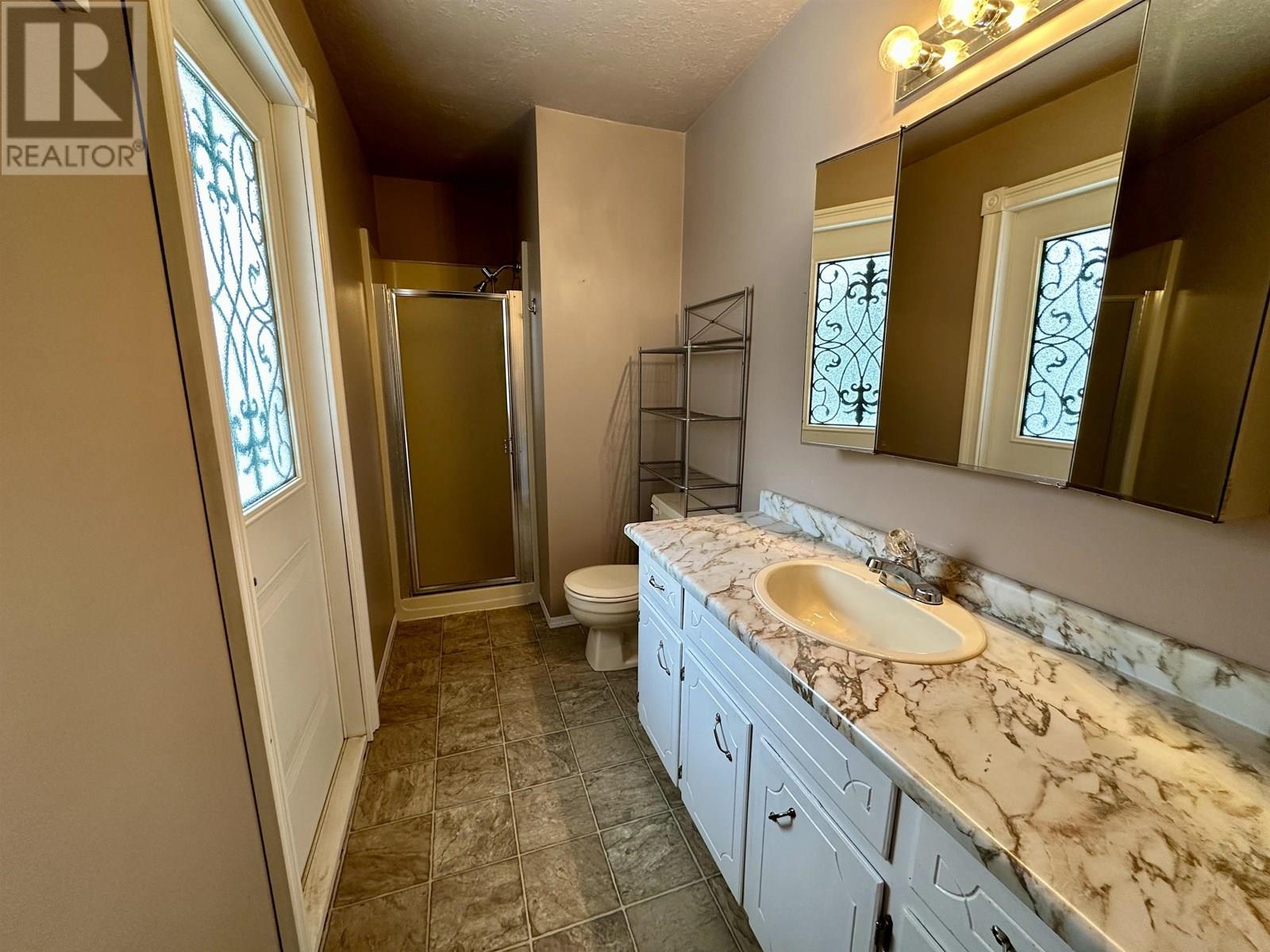 3777 Hillcrest Road, Prince George, British Columbia  V2N 5R1 - Photo 21 - R3014265