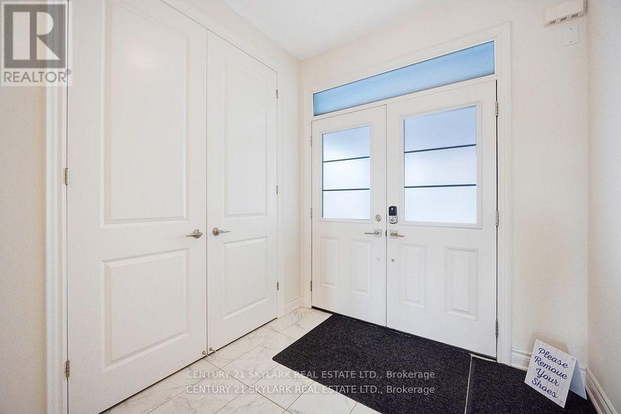 1326 Raspberry Terrace, Milton, Ontario  L9E 1N3 - Photo 8 - W12096536