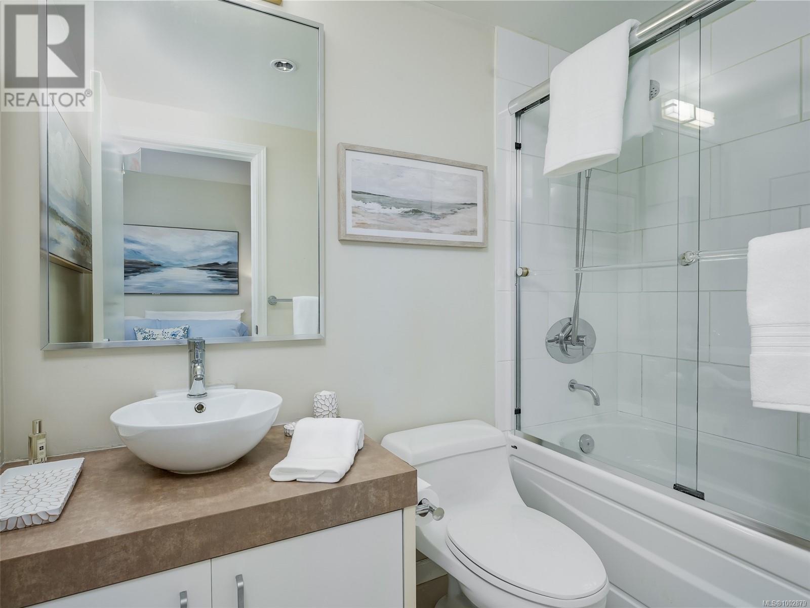 714 160 Wilson St, Victoria, British Columbia  V9A 7P9 - Photo 19 - 1002879