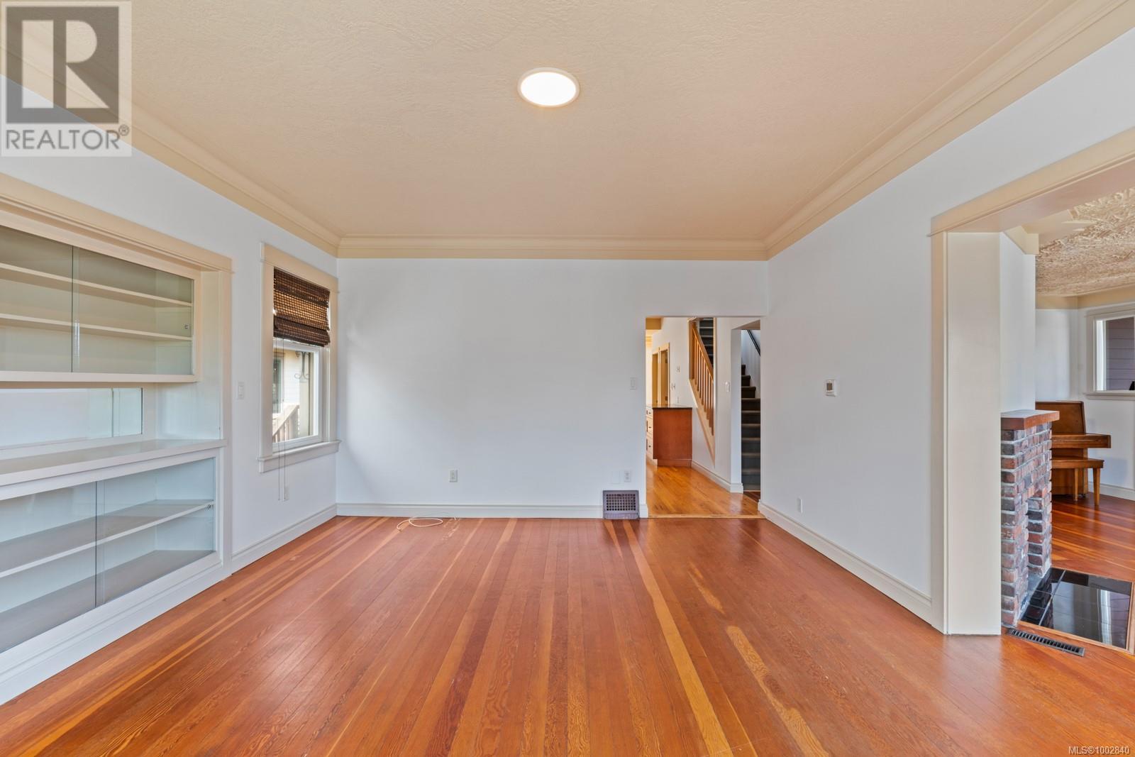 3027 Fifth St, Victoria, British Columbia  V8T 4B6 - Photo 12 - 1002840