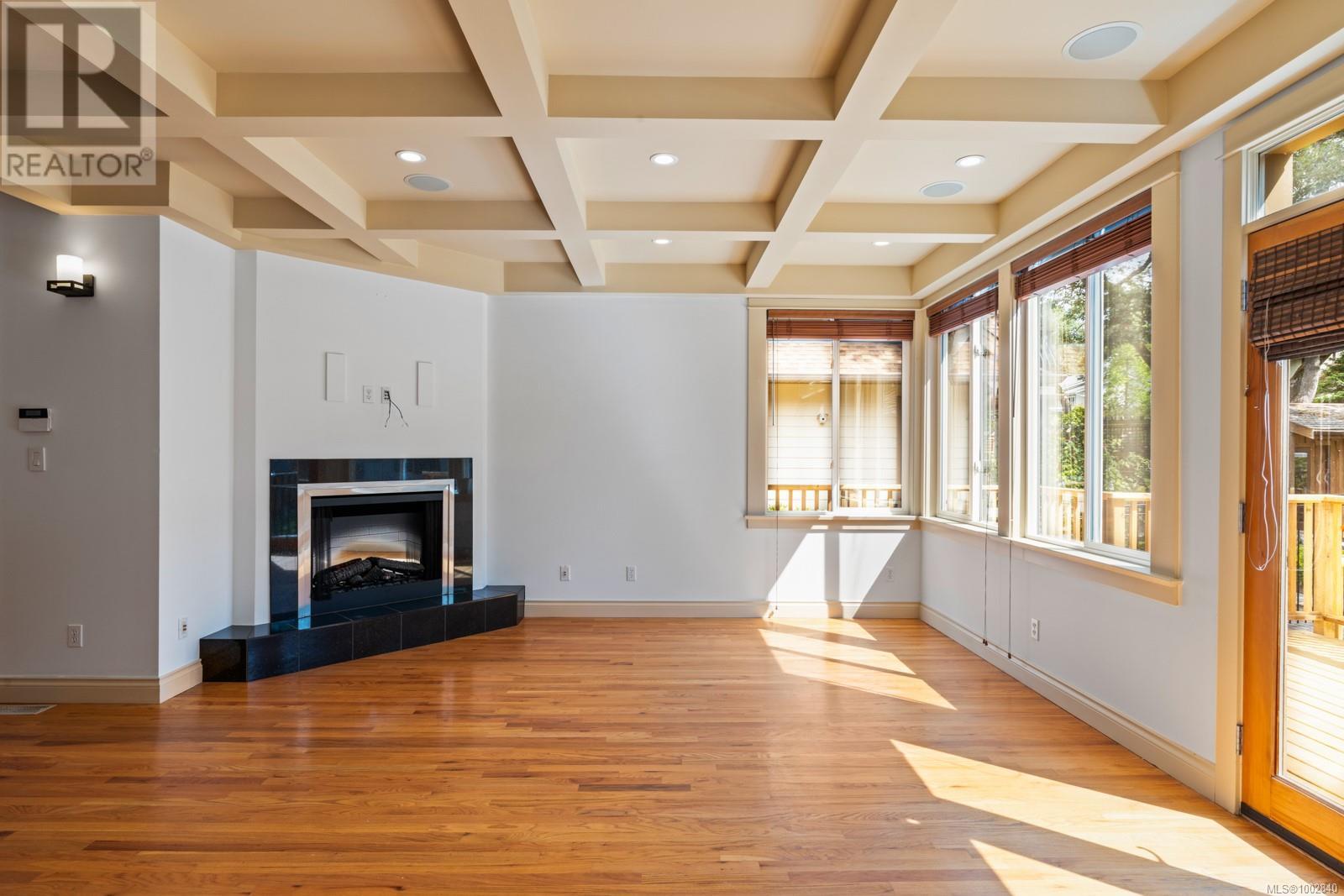 3027 Fifth St, Victoria, British Columbia  V8T 4B6 - Photo 26 - 1002840