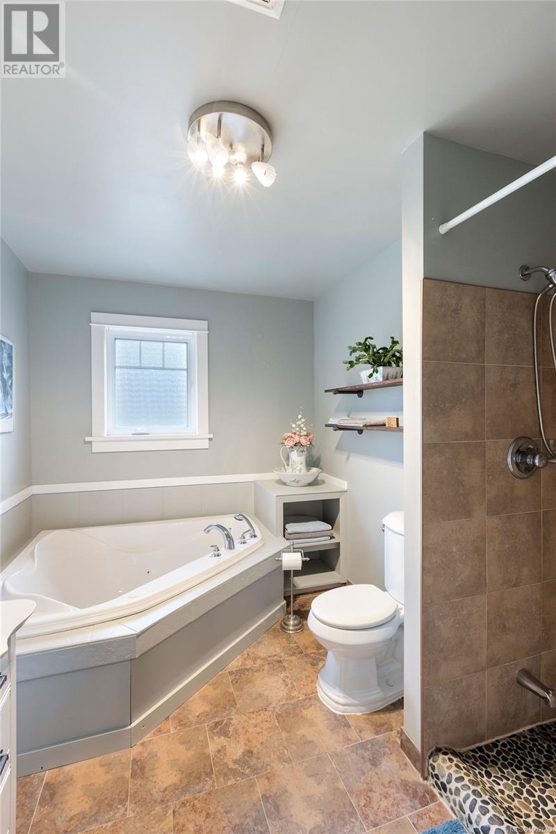 9913 Maple St, Chemainus, British Columbia  V0R 1K1 - Photo 28 - 1002603