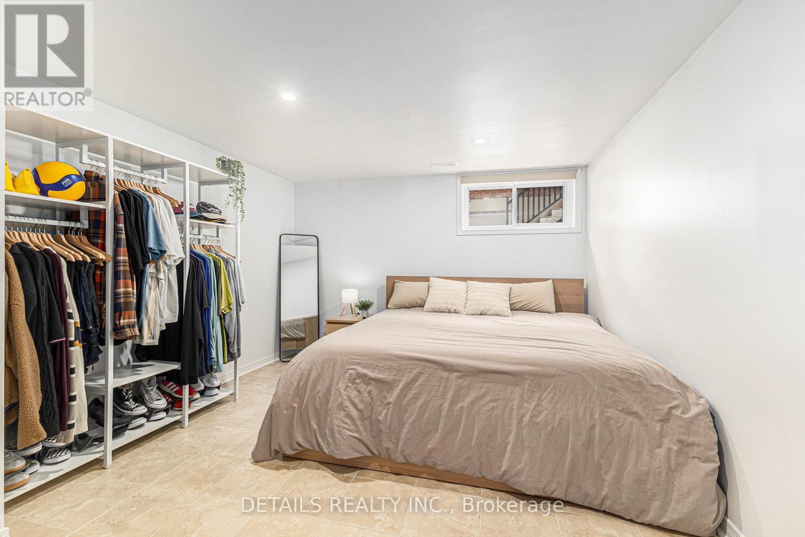 1575 Maxime Street, Ottawa, Ontario  K1B 3K9 - Photo 23 - X12208264
