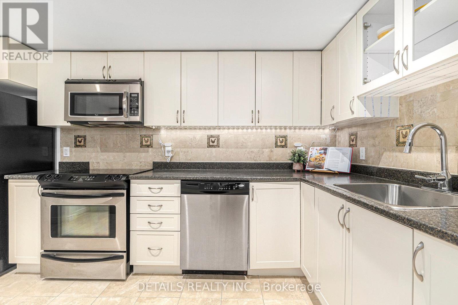 1575 Maxime Street, Ottawa, Ontario  K1B 3K9 - Photo 28 - X12208264
