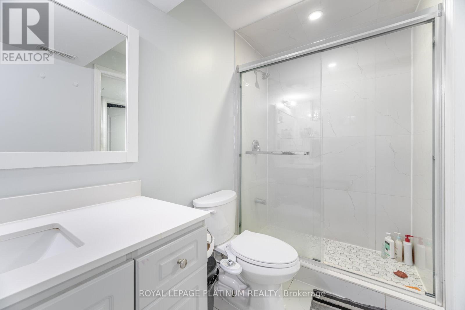 21 Smallwood Road, Brampton, Ontario  L7A 4Y7 - Photo 45 - W12199955