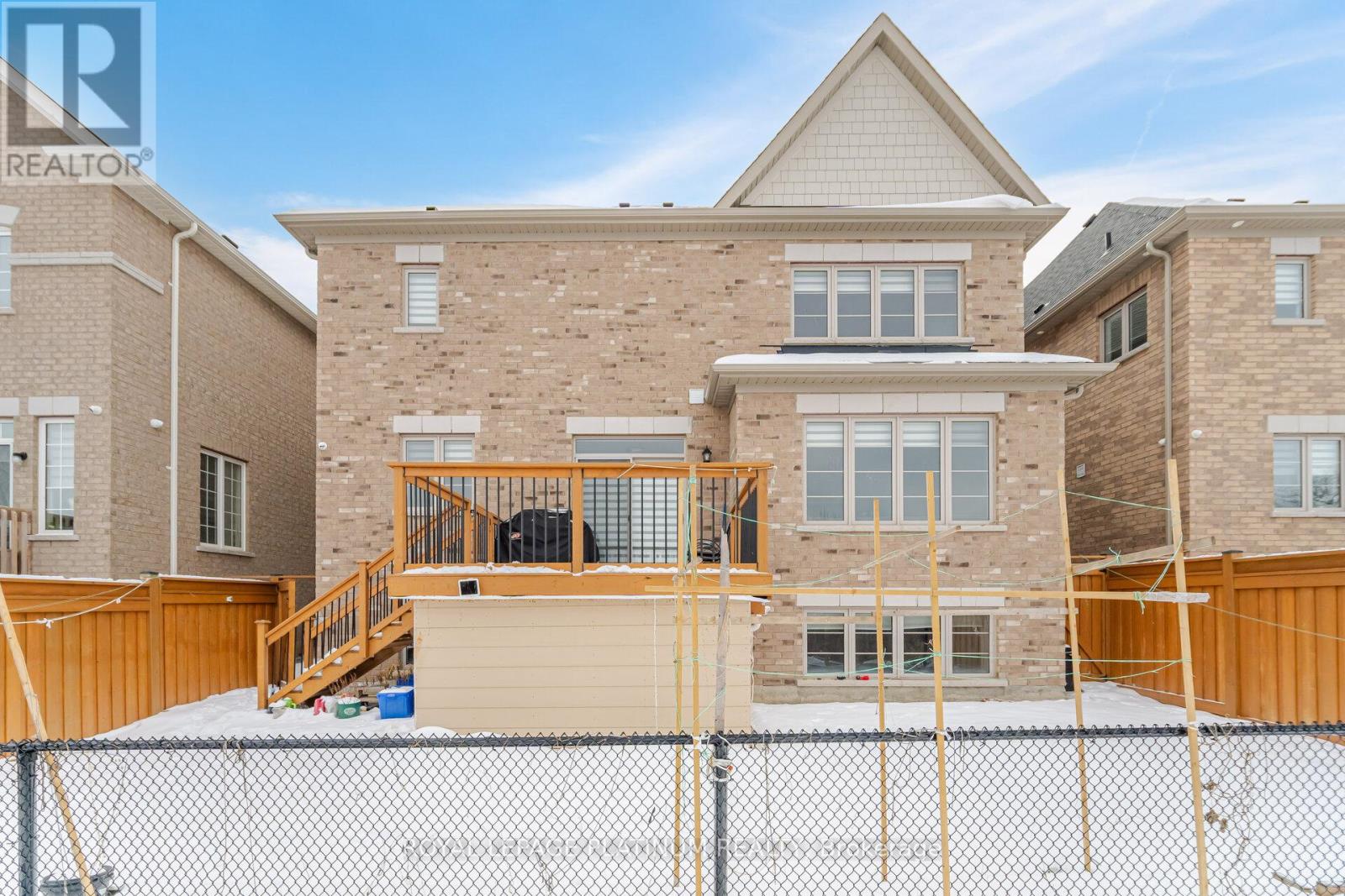 21 Smallwood Road, Brampton, Ontario  L7A 4Y7 - Photo 50 - W12199955