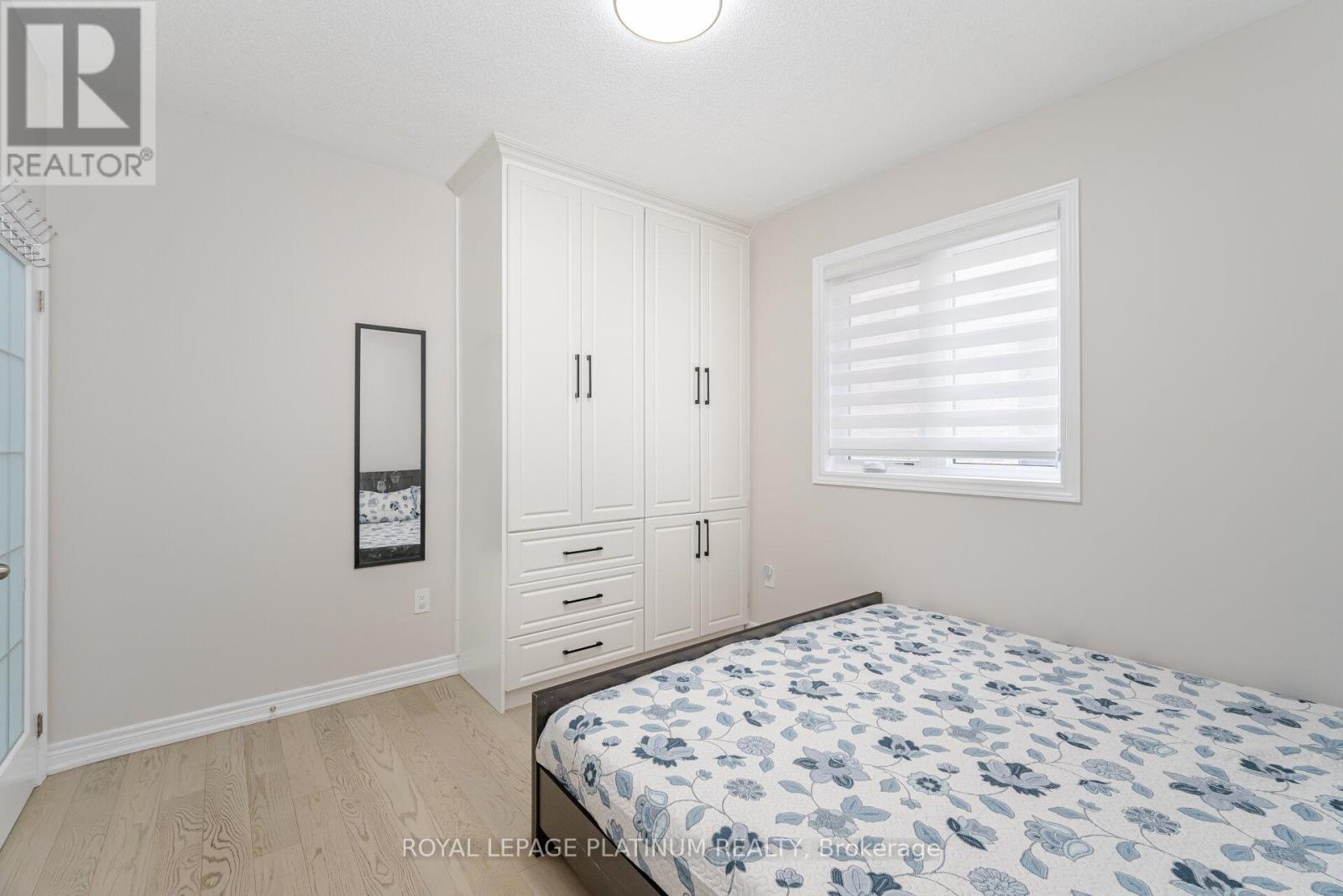 21 Smallwood Road, Brampton, Ontario  L7A 4Y7 - Photo 16 - W12199955