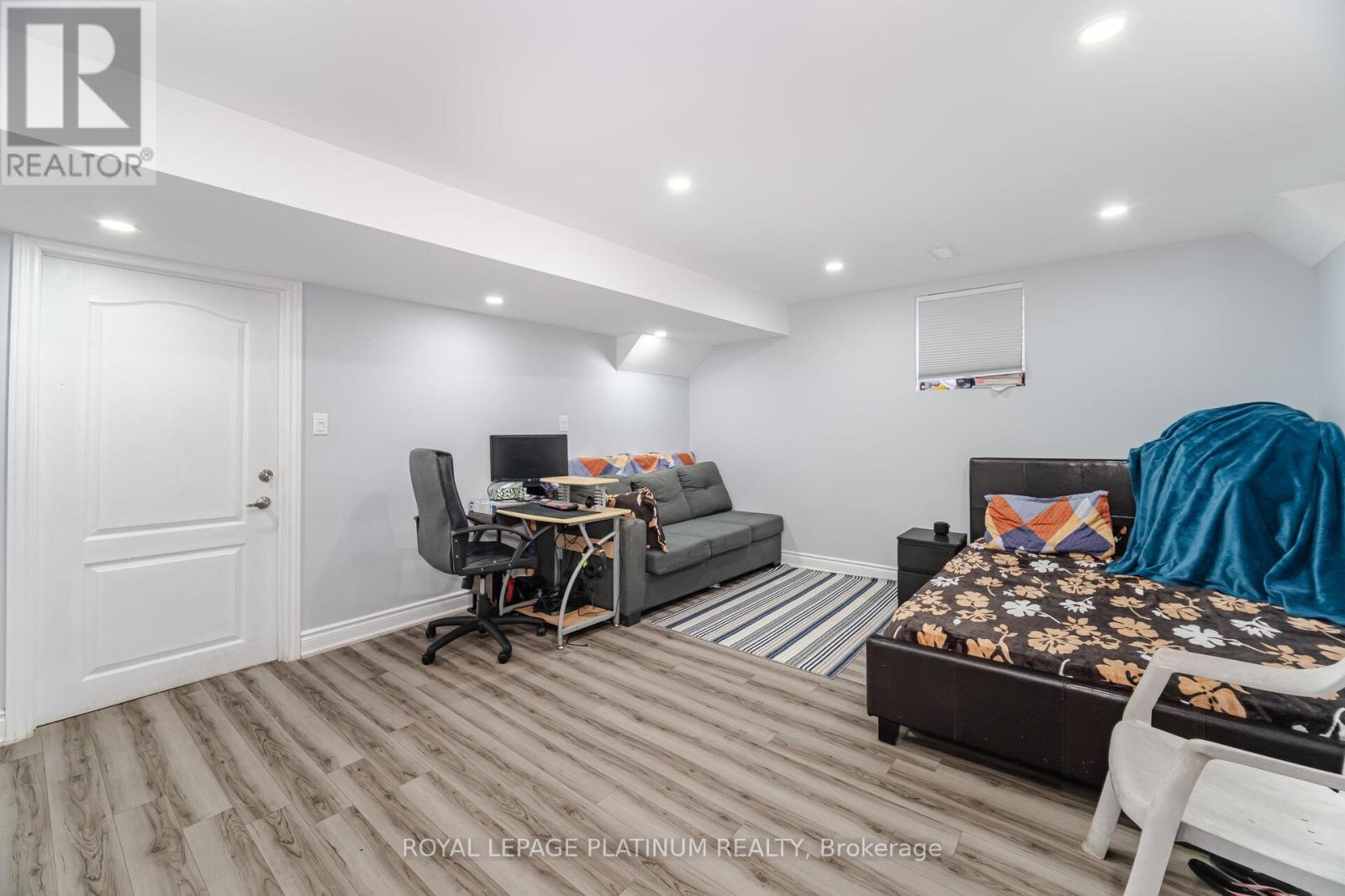 21 Smallwood Road, Brampton, Ontario  L7A 4Y7 - Photo 48 - W12199955