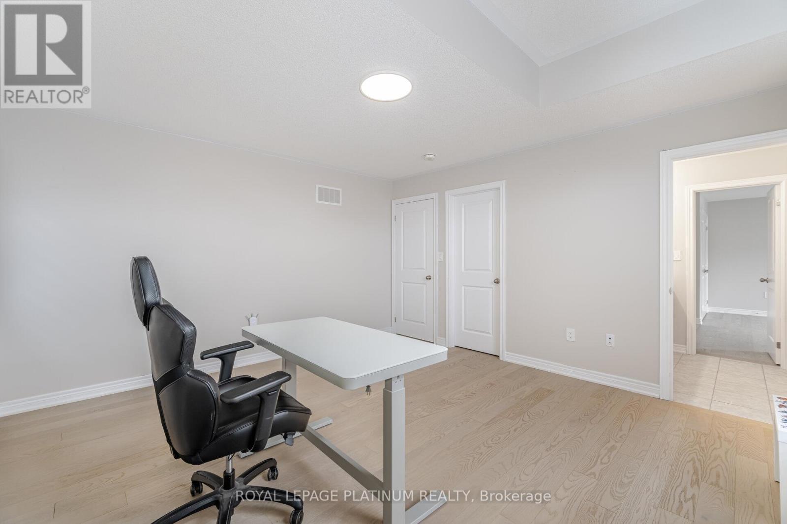 21 Smallwood Road, Brampton, Ontario  L7A 4Y7 - Photo 34 - W12199955