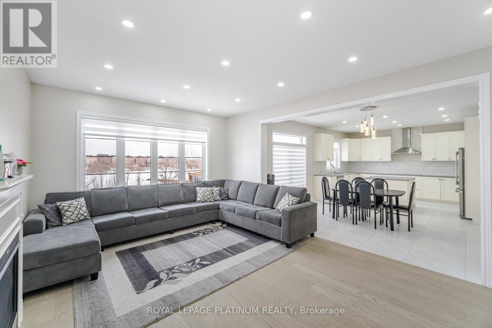 21 Smallwood Road, Brampton, Ontario  L7A 4Y7 - Photo 14 - W12199955