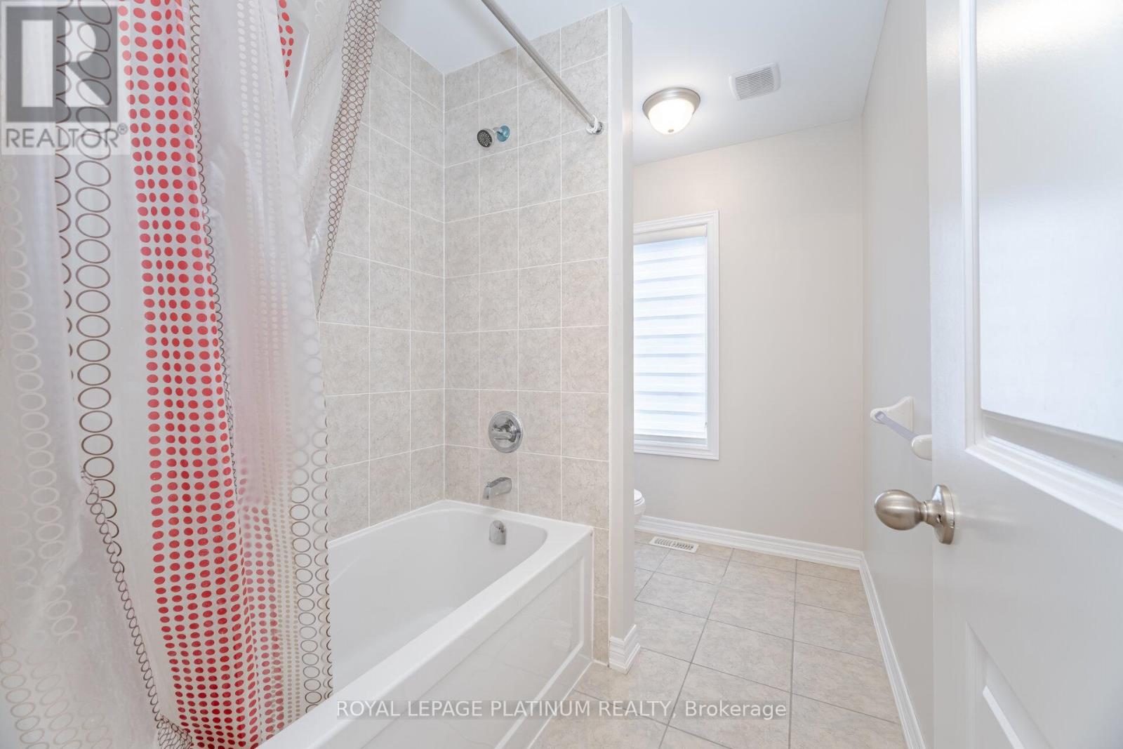 21 Smallwood Road, Brampton, Ontario  L7A 4Y7 - Photo 39 - W12199955