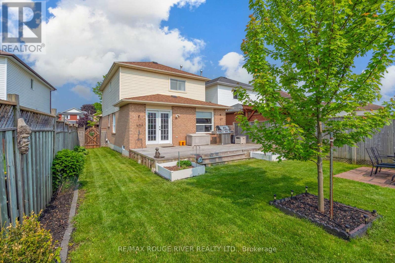 82 Edgerton Drive, Clarington, Ontario  L1C 4T8 - Photo 37 - E12213233