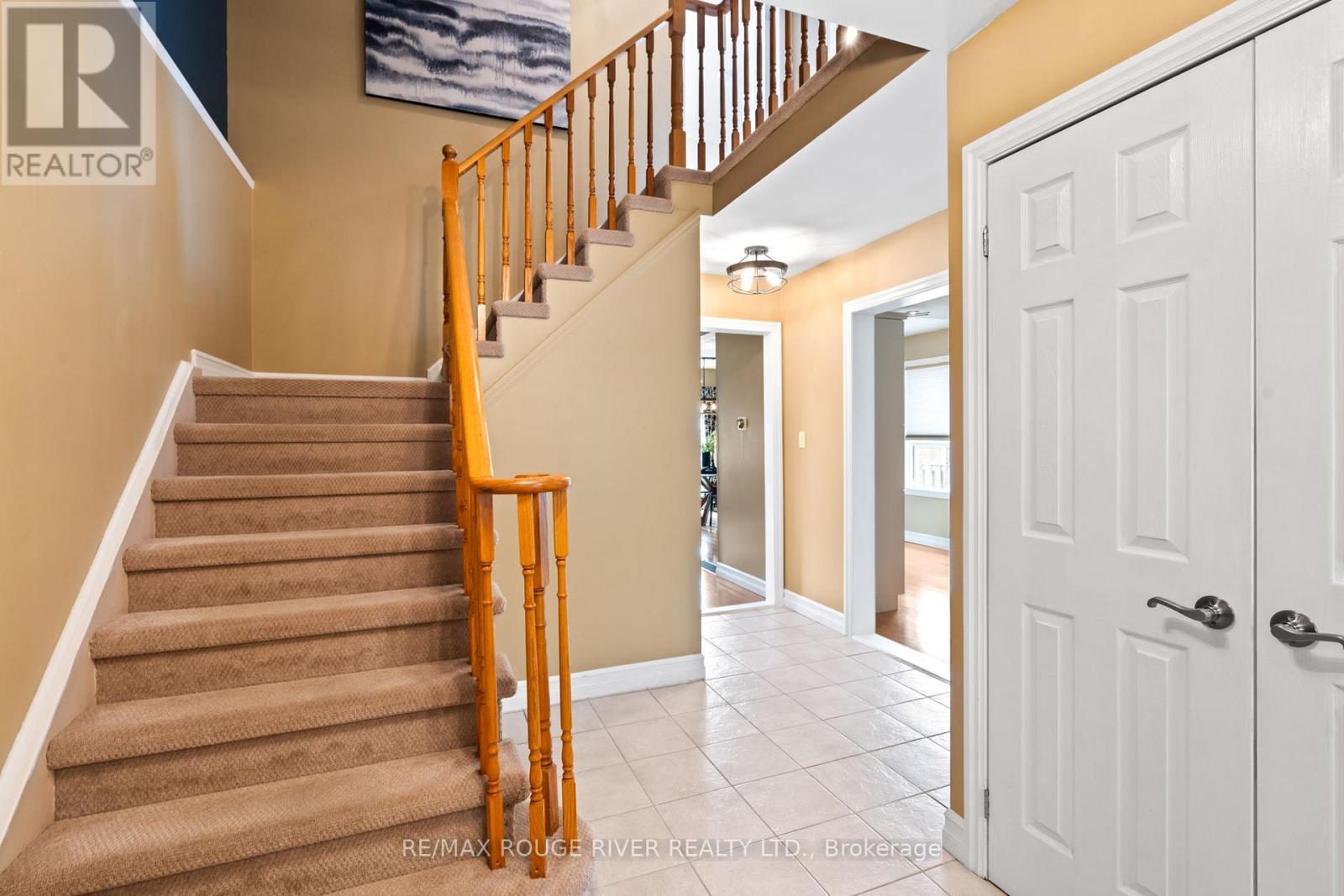 82 Edgerton Drive, Clarington, Ontario  L1C 4T8 - Photo 6 - E12213233