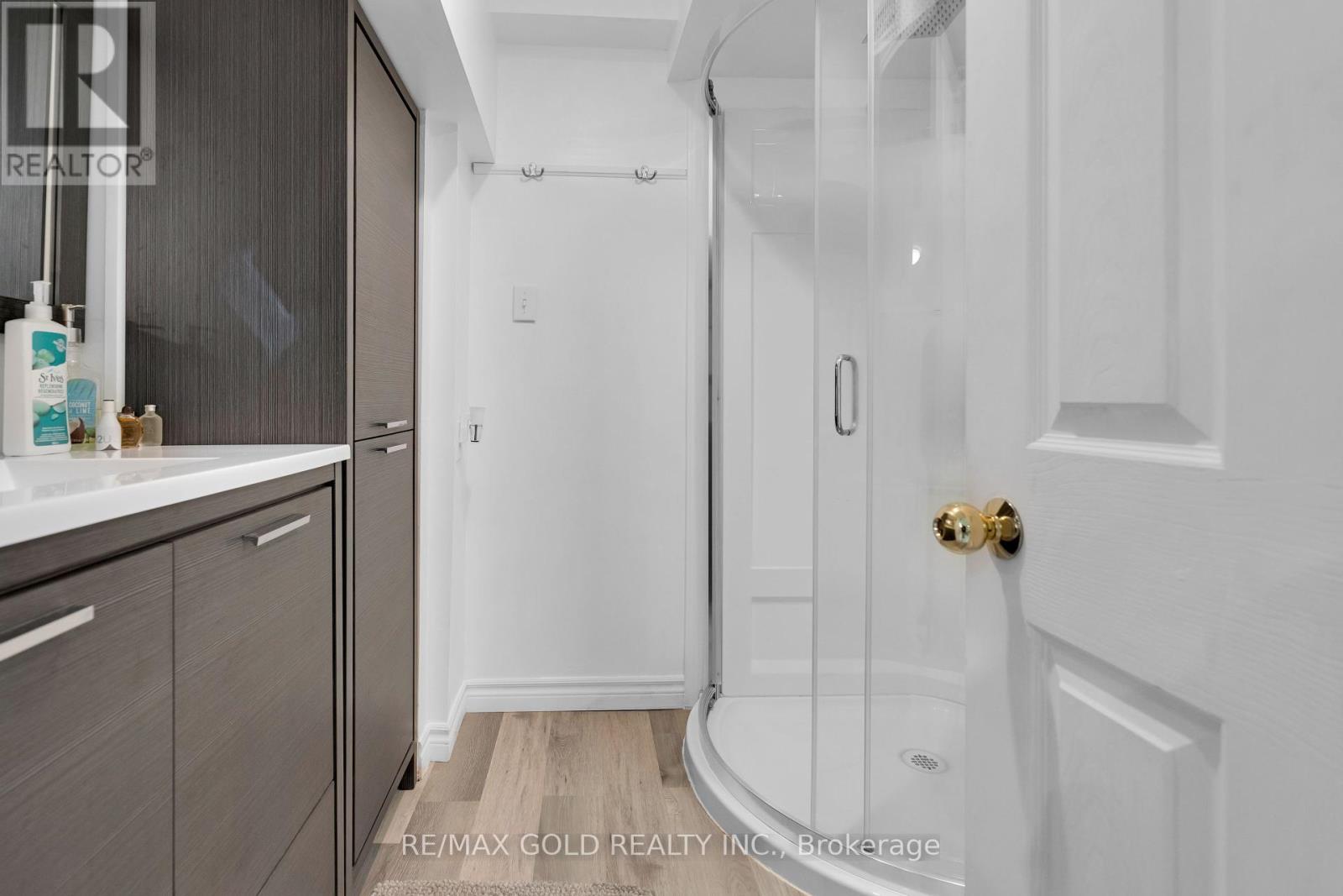 12 Mediterra Drive E, Brampton, Ontario  L7A 2H1 - Photo 31 - W12205194