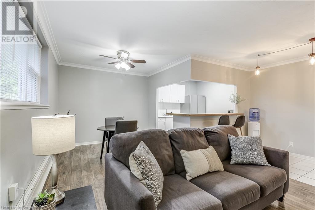 2052 Courtland Drive Unit# 104, Burlington, Ontario  L7R 1R8 - Photo 9 - 40739903