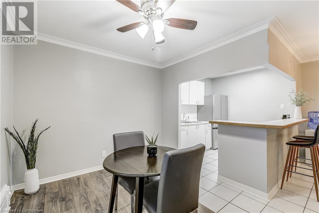 2052 Courtland Drive Unit# 104, Burlington, Ontario  L7R 1R8 - Photo 10 - 40739903