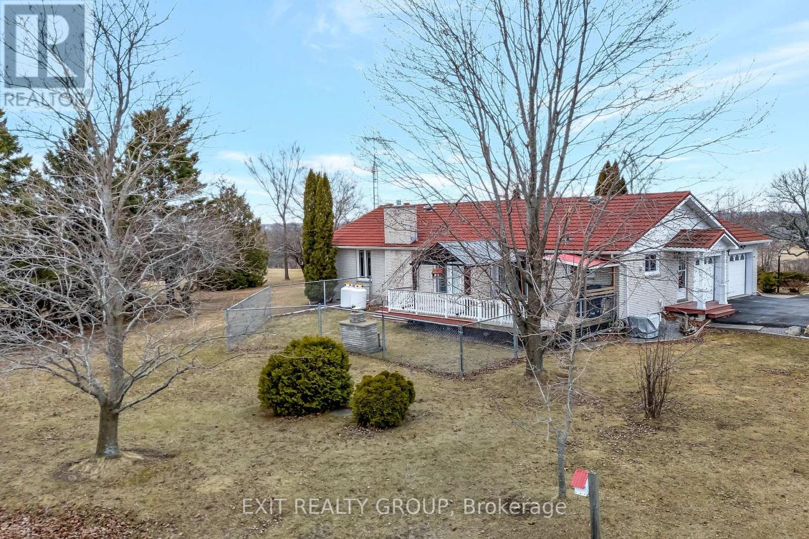 95 BOUNDARY ROAD, Belleville, Ontario