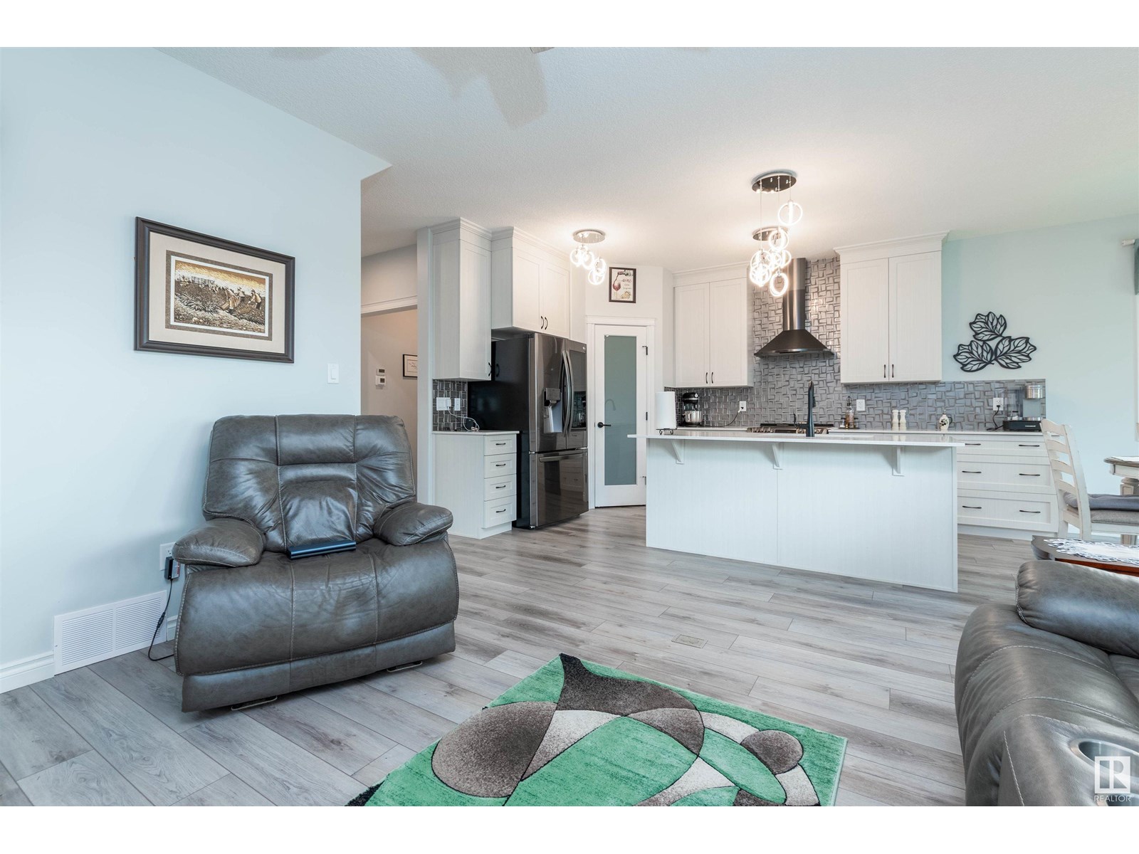 Property at 145 SUMAC LN image 5