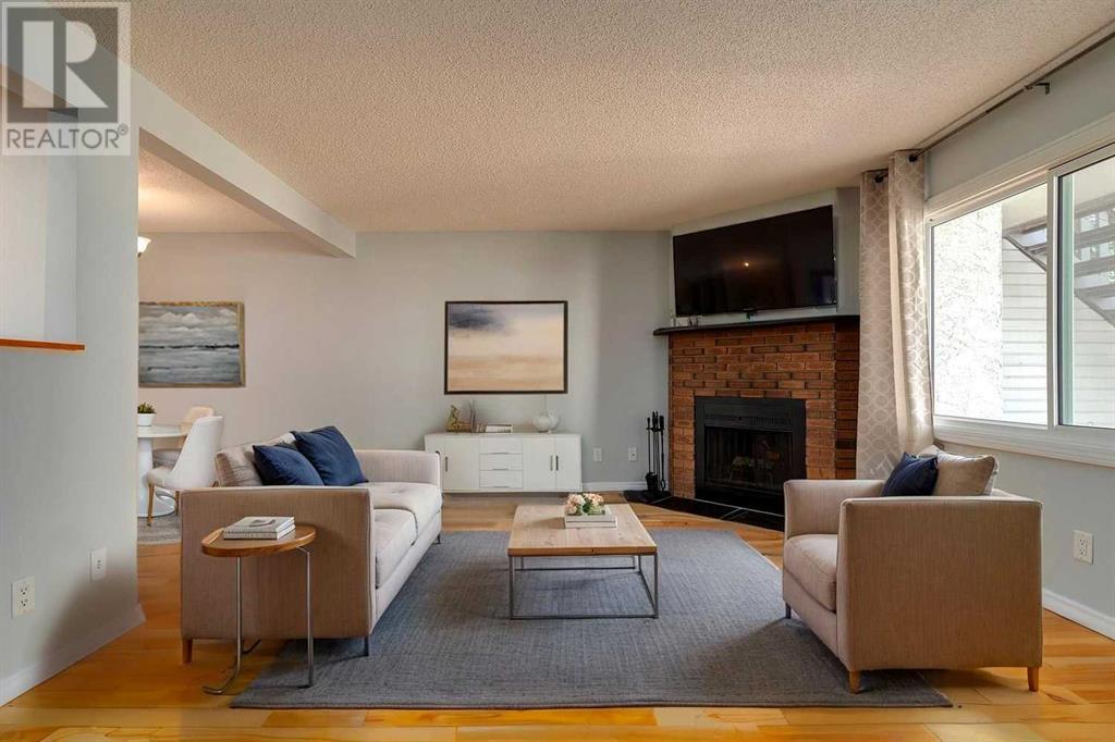Property at 37 Cedar Springs Gardens SW image 4