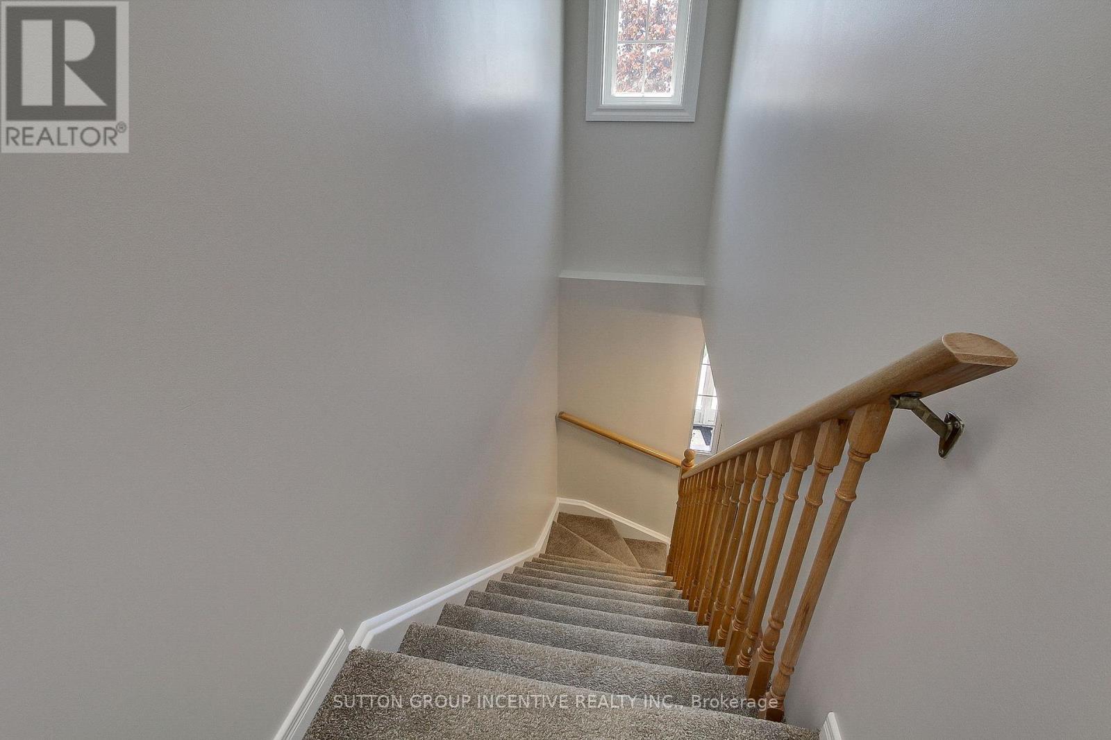 162 Fairwood Drive, Georgina, Ontario  L4P 3Y3 - Photo 21 - N12179490