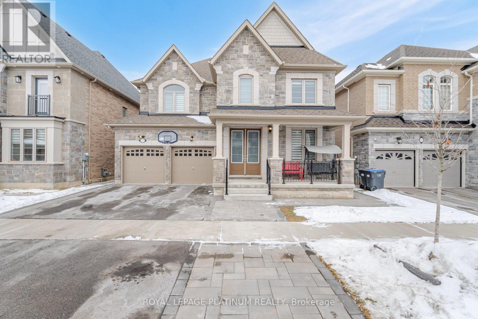 21 SMALLWOOD ROAD, Brampton, Ontario