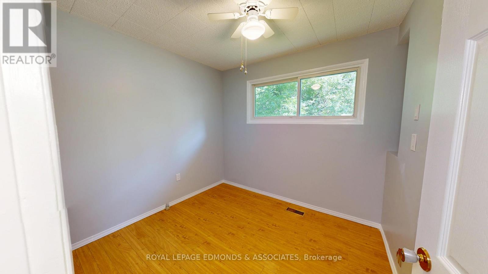 3283 Petawawa Boulevard, Petawawa, Ontario  K8H 1X8 - Photo 19 - X12213211