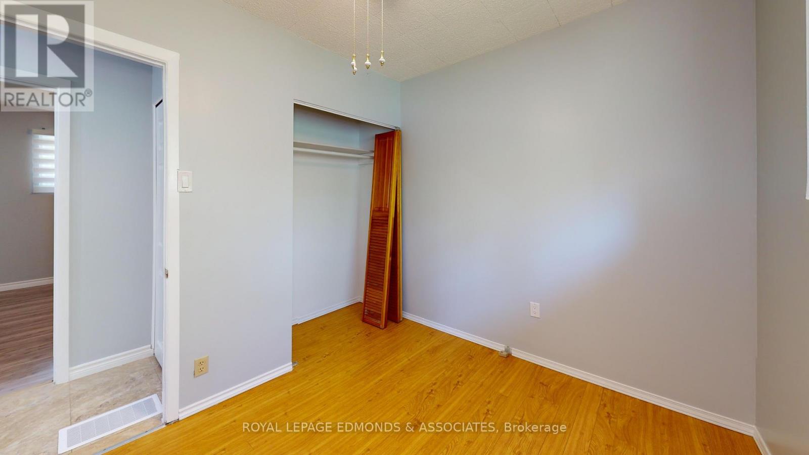 3283 Petawawa Boulevard, Petawawa, Ontario  K8H 1X8 - Photo 25 - X12213211