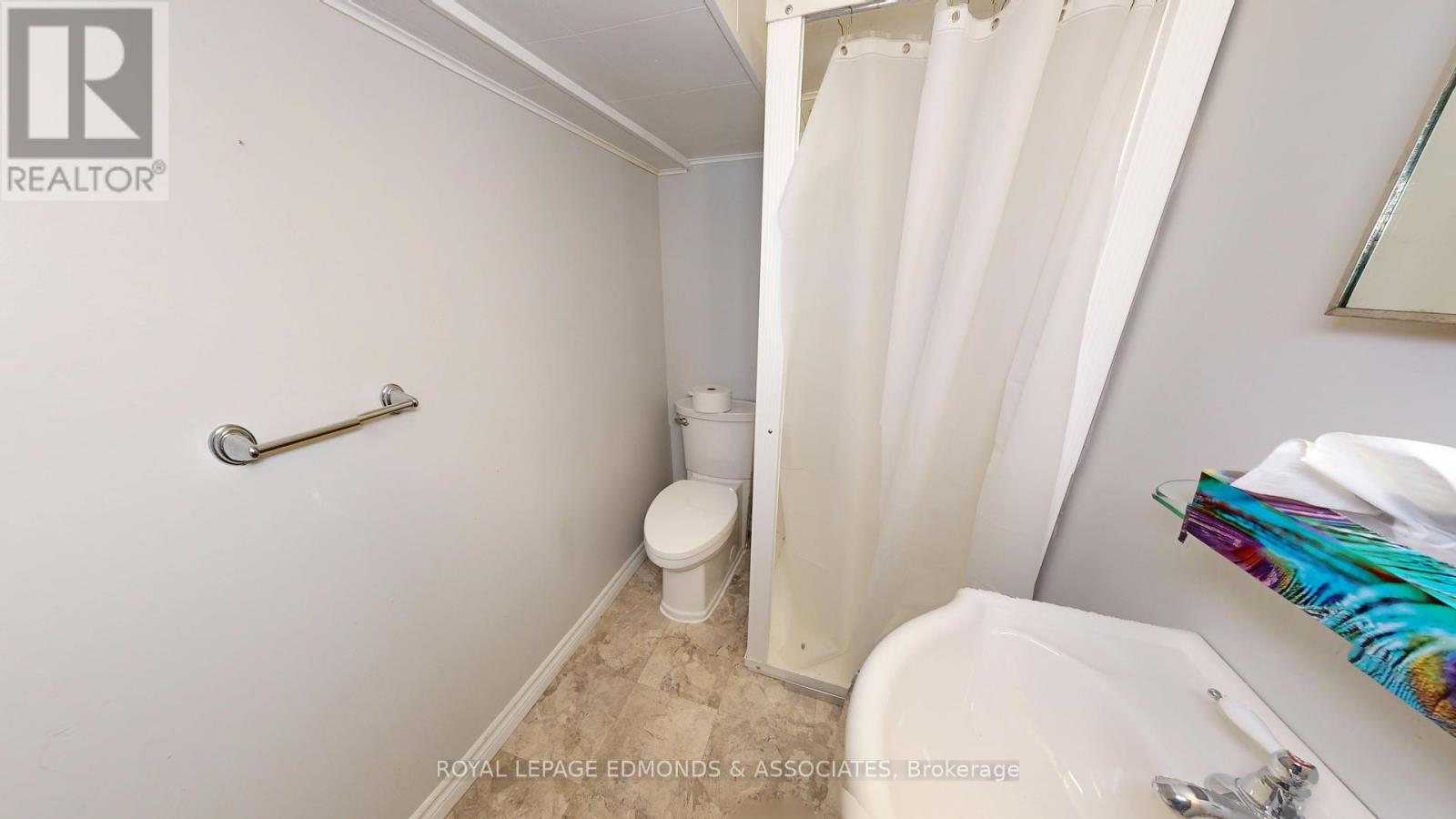 3283 Petawawa Boulevard, Petawawa, Ontario  K8H 1X8 - Photo 35 - X12213211