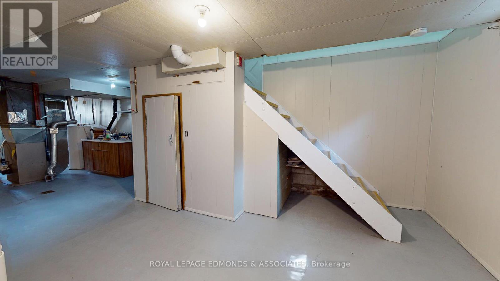 3283 Petawawa Boulevard, Petawawa, Ontario  K8H 1X8 - Photo 42 - X12213211