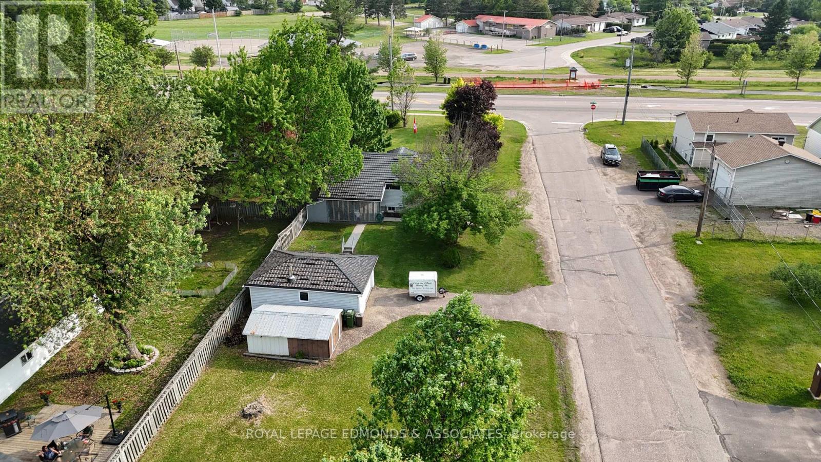 3283 Petawawa Boulevard, Petawawa, Ontario  K8H 1X8 - Photo 47 - X12213211