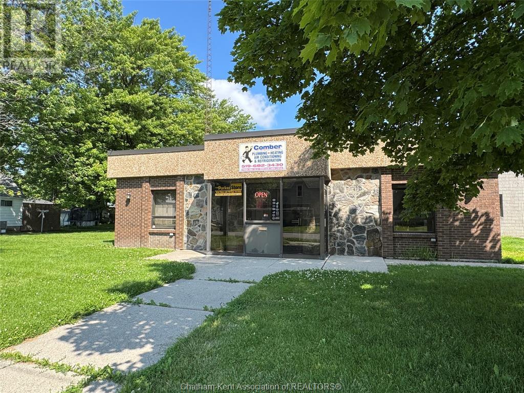 MLS# 25014701: 25 Young STREET, Tilbury, Canada