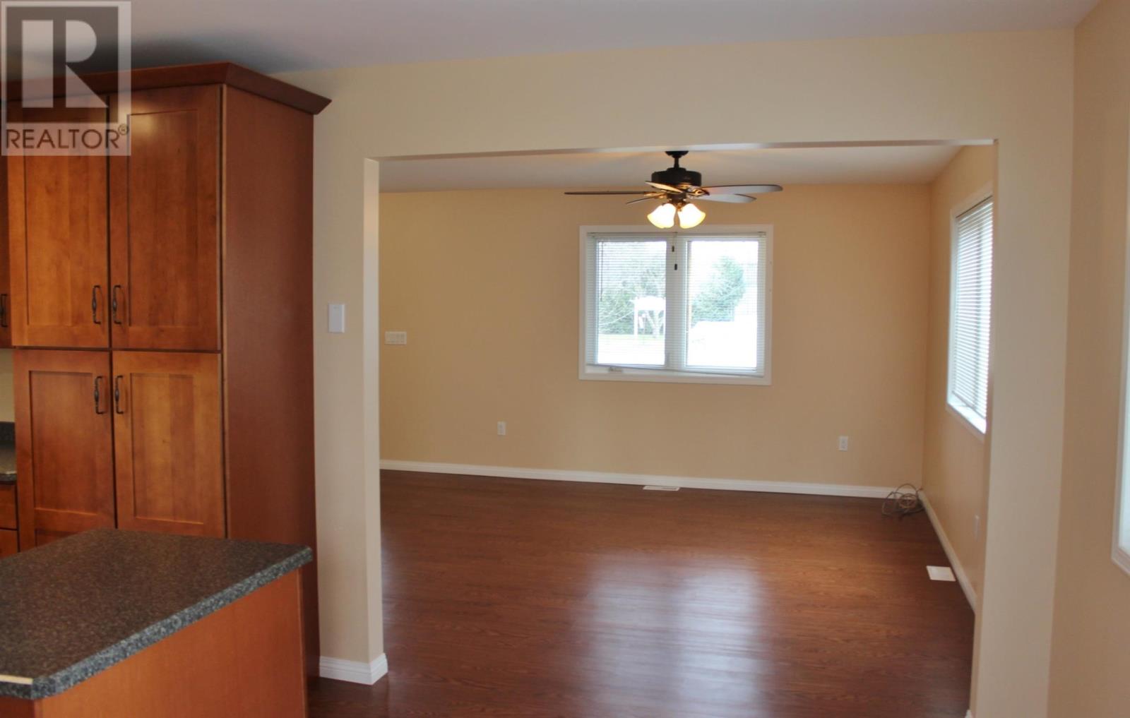 101 Queen St, Barwick, Ontario  P0W 1A0 - Photo 14 - TB251634