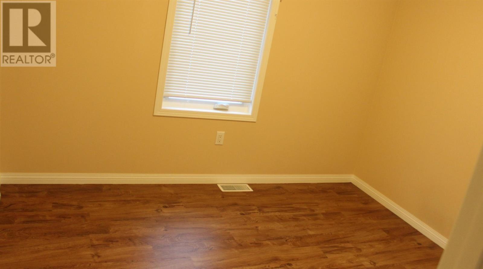 101 Queen St, Barwick, Ontario  P0W 1A0 - Photo 33 - TB251634
