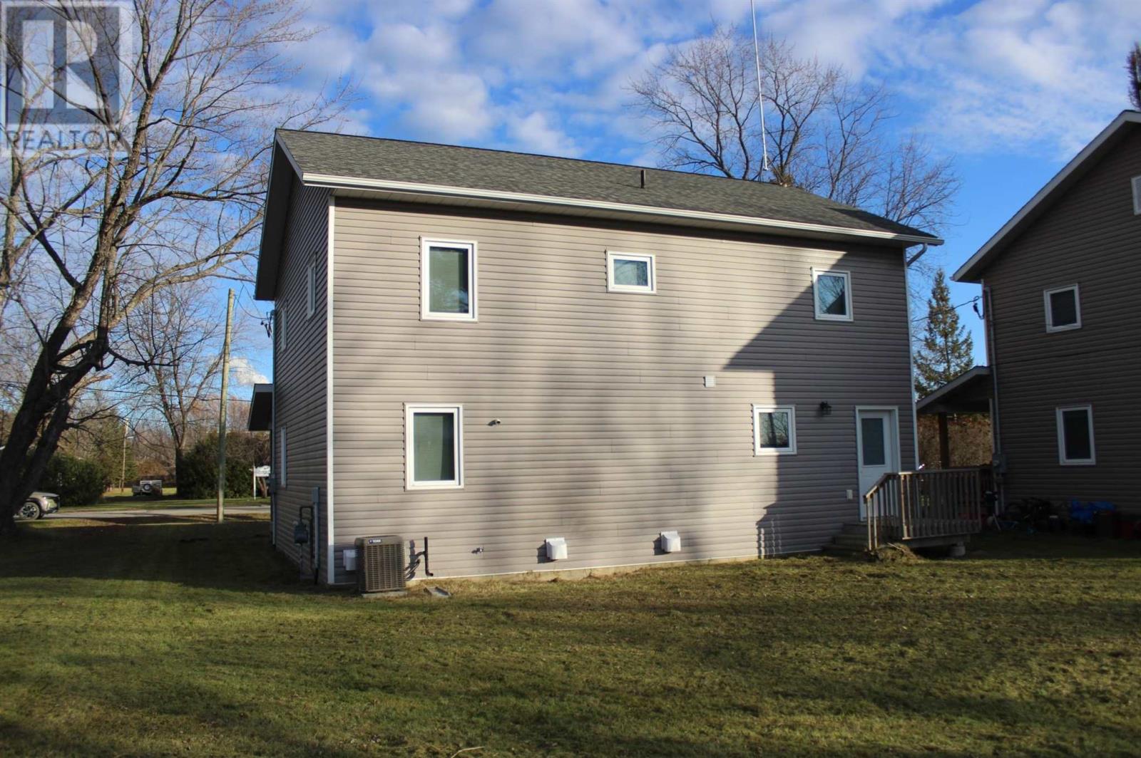 101 Queen St, Barwick, Ontario  P0W 1A0 - Photo 5 - TB251634
