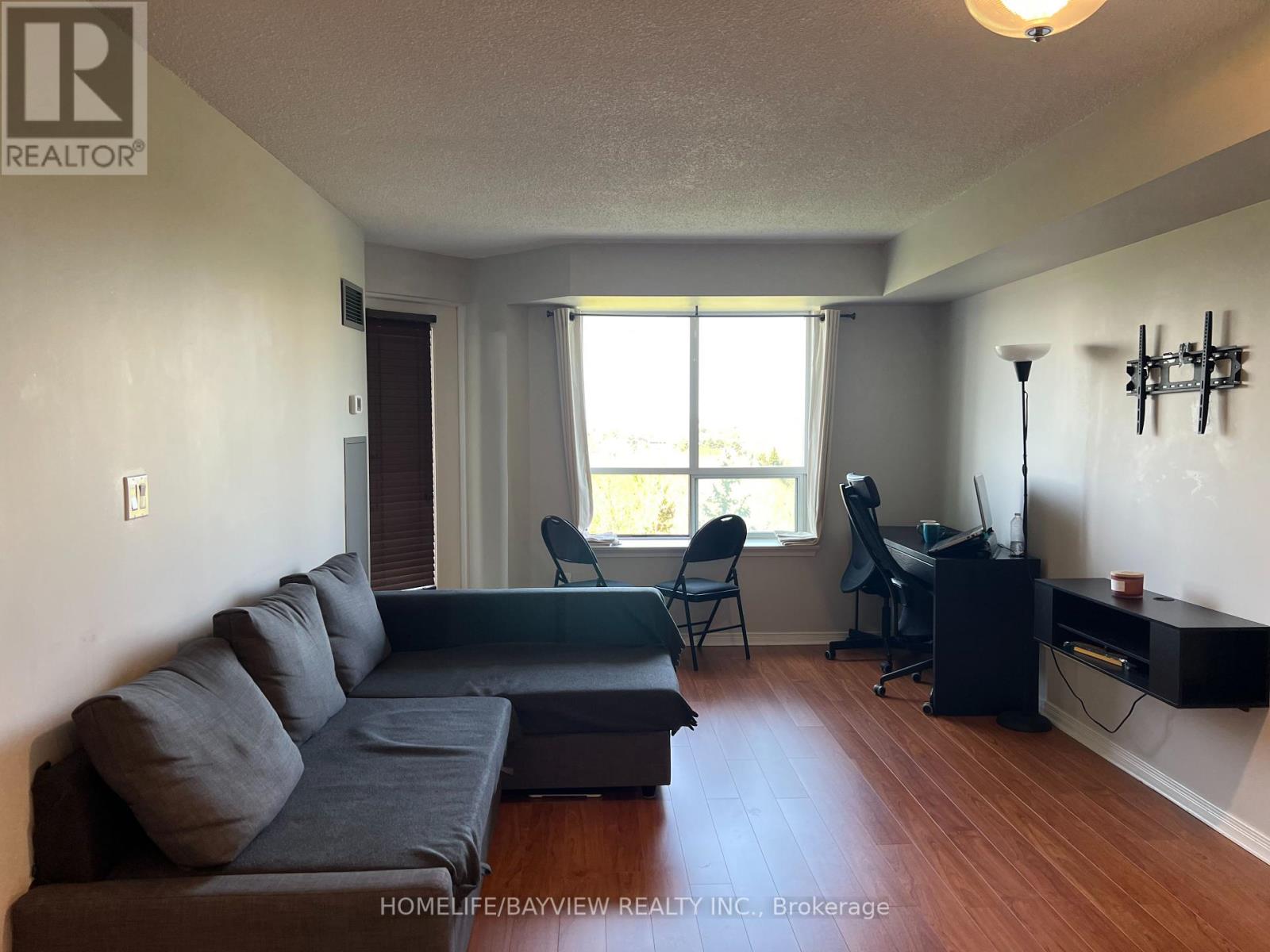 609 - 300 Ray Lawson Boulevard, Brampton, Ontario  L6Y 5H5 - Photo 5 - W12198265