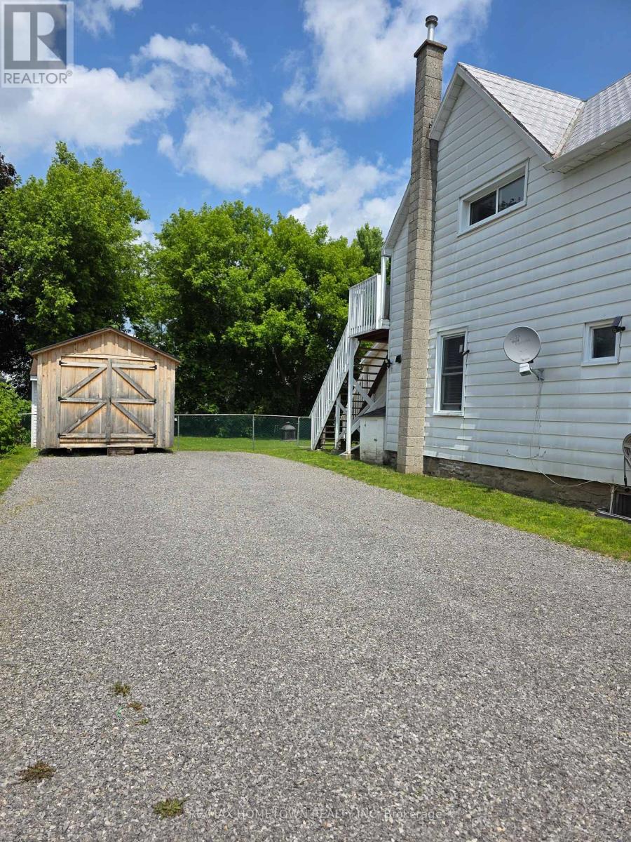 58 Abbott Street, Brockville, Ontario  K6V 4A6 - Photo 3 - X11956150