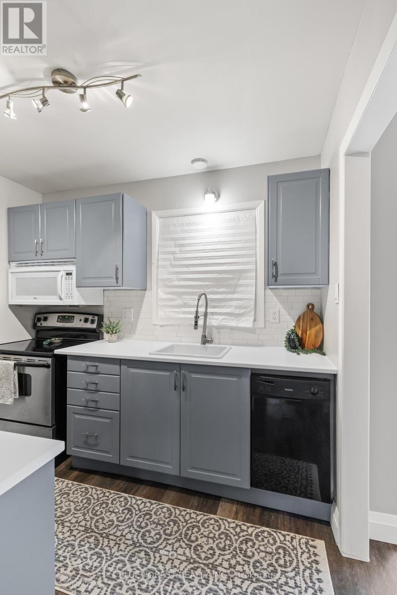 36 - 690 Little Grey Street, London East (East L), Ontario  N5Z 4M9 - Photo 13 - X12213003