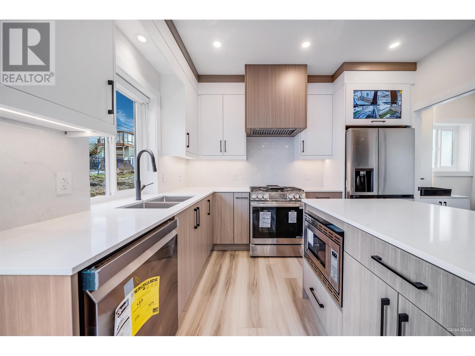 4318 Nanaimo Street, Vancouver, British Columbia  V5N 5J1 - Photo 8 - R3014204