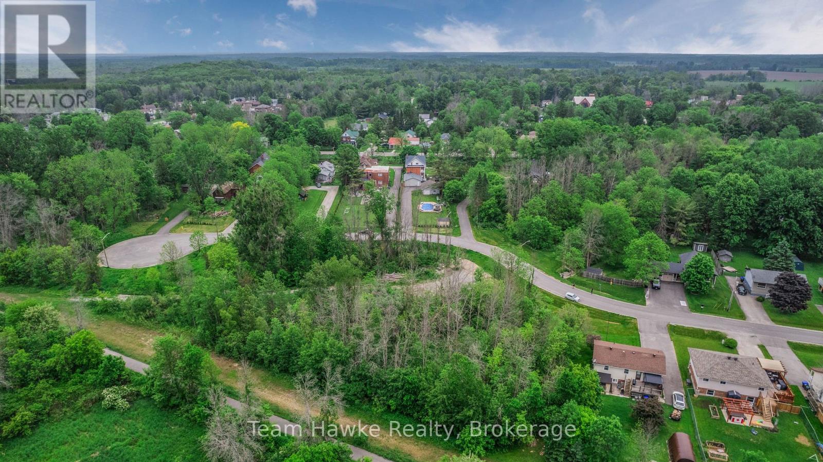 20 West Street, Severn, Ontario  L0K 1E0 - Photo 8 - S12213246