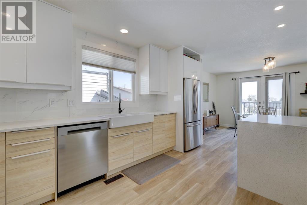 347 Ranchridge Bay Nw, Calgary, Alberta  T3G 1V5 - Photo 11 - A2225645