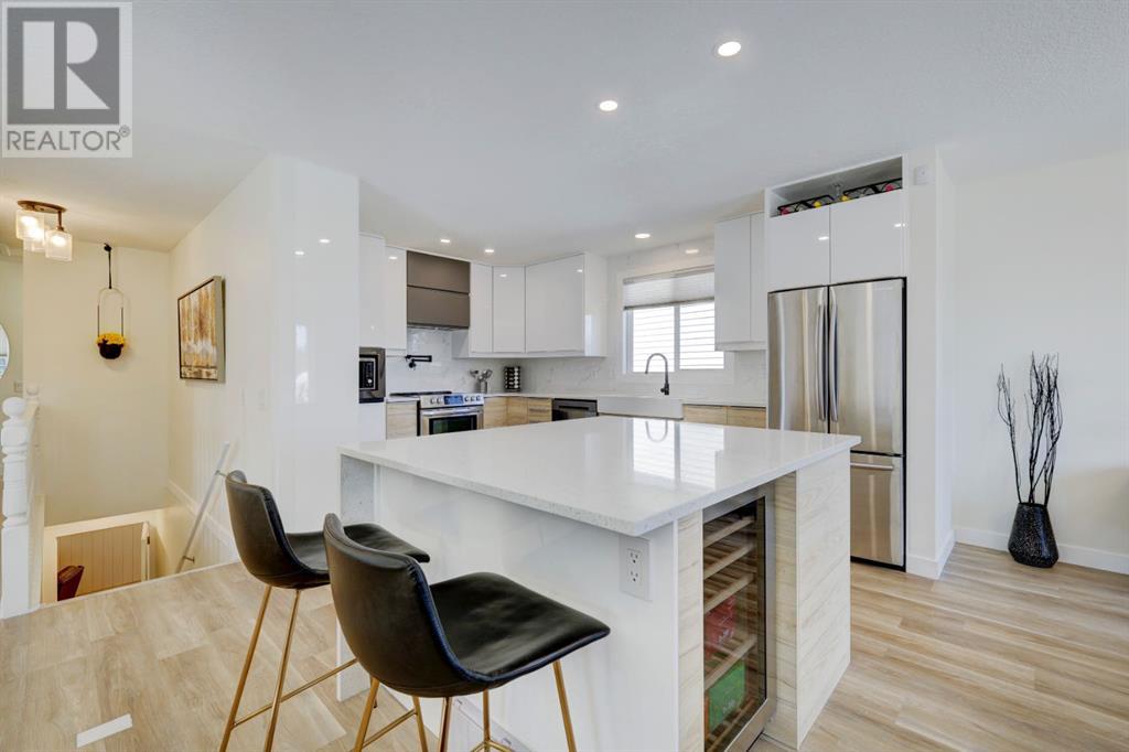 347 Ranchridge Bay Nw, Calgary, Alberta  T3G 1V5 - Photo 9 - A2225645