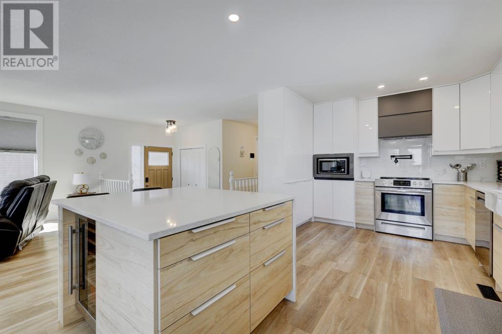 347 Ranchridge Bay Nw, Calgary, Alberta  T3G 1V5 - Photo 12 - A2225645