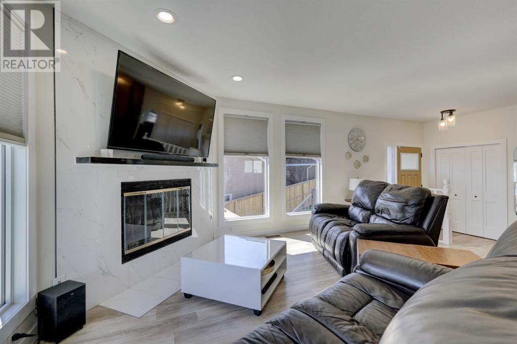 347 Ranchridge Bay Nw, Calgary, Alberta  T3G 1V5 - Photo 6 - A2225645